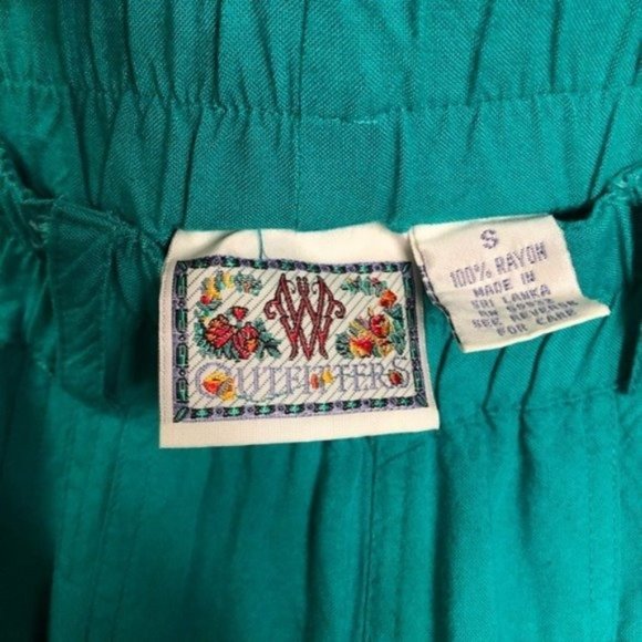 Vintage High Waist Shorts - Picture 5 of 5